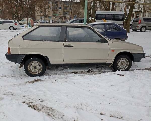 Бежевый ВАЗ 2108, объемом двигателя 1.5 л и пробегом 121 тыс. км за 1100 $, фото 1 на Automoto.ua