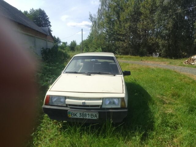 Бежевый ВАЗ 2108, объемом двигателя 0 л и пробегом 60 тыс. км за 322 $, фото 1 на Automoto.ua