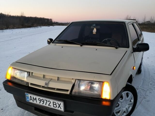 Бежевый ВАЗ 2108, объемом двигателя 1.3 л и пробегом 250 тыс. км за 550 $, фото 1 на Automoto.ua