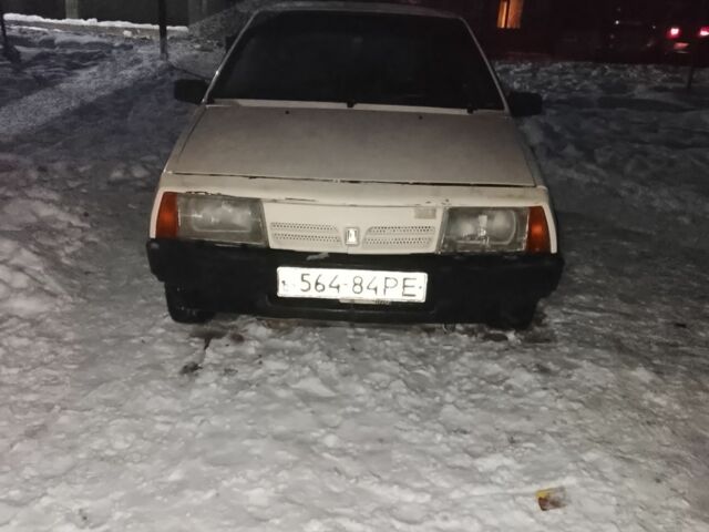 Бежевый ВАЗ 2108, объемом двигателя 0 л и пробегом 777 тыс. км за 392 $, фото 1 на Automoto.ua