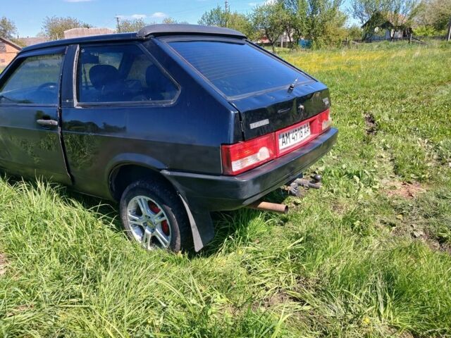 Черный ВАЗ 2108, объемом двигателя 1.3 л и пробегом 83 тыс. км за 454 $, фото 1 на Automoto.ua