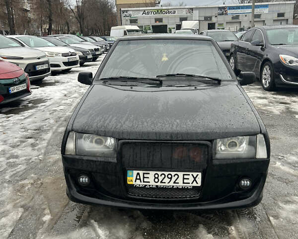 Черный ВАЗ 2108, объемом двигателя 1.6 л и пробегом 177 тыс. км за 1700 $, фото 1 на Automoto.ua