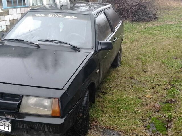 Чорний ВАЗ 2108, об'ємом двигуна 1.5 л та пробігом 100 тис. км за 850 $, фото 1 на Automoto.ua