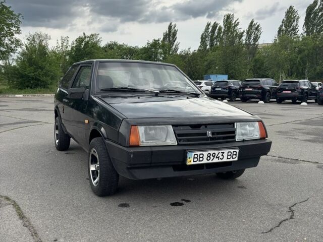 Черный ВАЗ 2108, объемом двигателя 1.5 л и пробегом 3 тыс. км за 1100 $, фото 1 на Automoto.ua