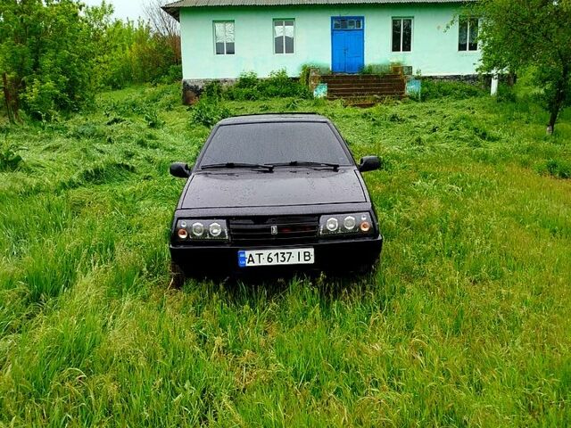 Черный ВАЗ 2108, объемом двигателя 1.3 л и пробегом 211 тыс. км за 1650 $, фото 1 на Automoto.ua