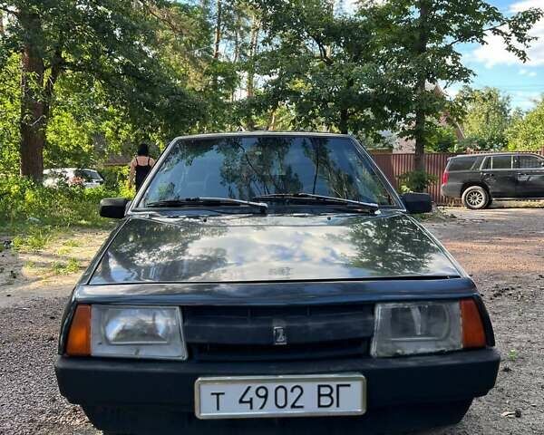 Черный ВАЗ 2108, объемом двигателя 1.3 л и пробегом 150 тыс. км за 940 $, фото 1 на Automoto.ua