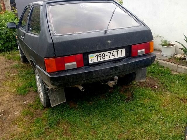 Черный ВАЗ 2108, объемом двигателя 1.6 л и пробегом 238 тыс. км за 380 $, фото 1 на Automoto.ua
