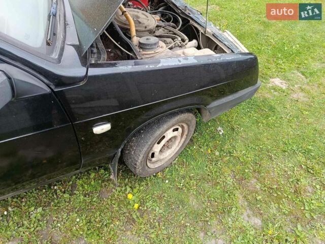 Черный ВАЗ 2108, объемом двигателя 1.5 л и пробегом 50 тыс. км за 1000 $, фото 1 на Automoto.ua
