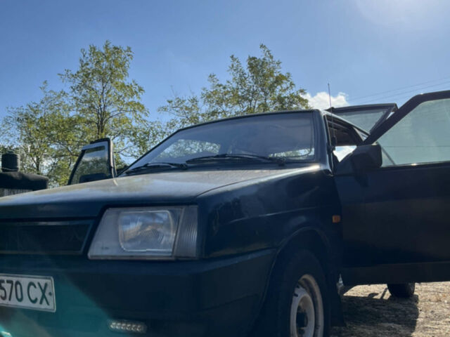 Черный ВАЗ 2108, объемом двигателя 1.5 л и пробегом 198 тыс. км за 850 $, фото 1 на Automoto.ua