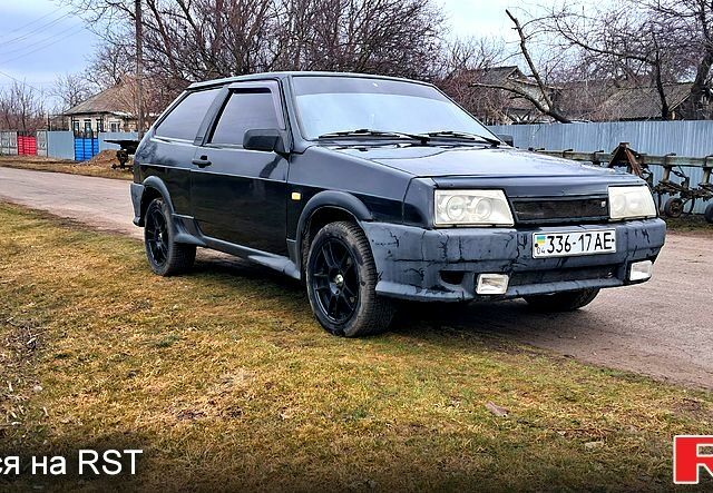 Черный ВАЗ 2108, объемом двигателя 1.3 л и пробегом 256 тыс. км за 900 $, фото 1 на Automoto.ua