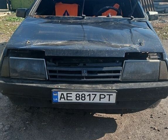 Черный ВАЗ 2108, объемом двигателя 1.3 л и пробегом 300 тыс. км за 1121 $, фото 1 на Automoto.ua
