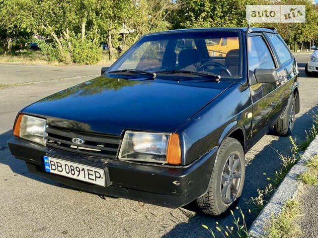 Черный ВАЗ 2108, объемом двигателя 1.3 л и пробегом 300 тыс. км за 1050 $, фото 1 на Automoto.ua