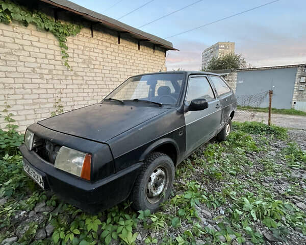 Черный ВАЗ 2108, объемом двигателя 1.3 л и пробегом 100 тыс. км за 500 $, фото 1 на Automoto.ua