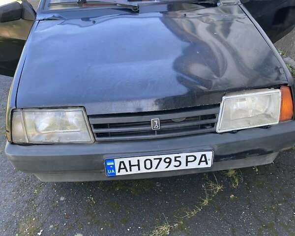 Черный ВАЗ 2108, объемом двигателя 1.5 л и пробегом 100 тыс. км за 719 $, фото 1 на Automoto.ua
