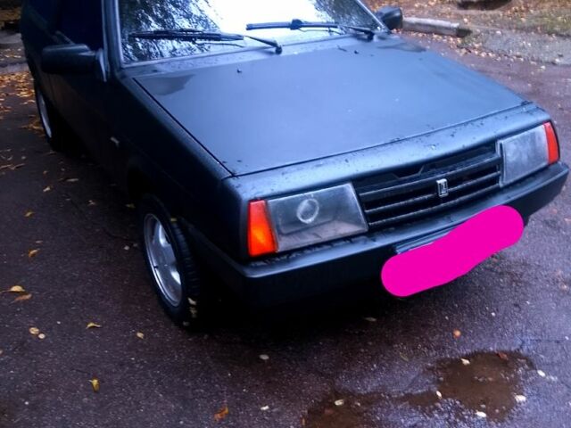 Черный ВАЗ 2108, объемом двигателя 1.5 л и пробегом 241 тыс. км за 1400 $, фото 1 на Automoto.ua