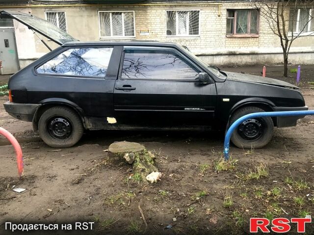 Черный ВАЗ 2108, объемом двигателя 1.5 л и пробегом 100 тыс. км за 380 $, фото 1 на Automoto.ua