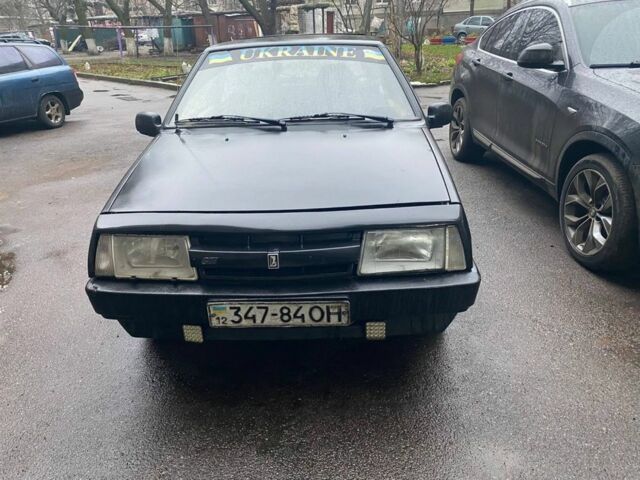 Черный ВАЗ 2108, объемом двигателя 1.3 л и пробегом 300 тыс. км за 650 $, фото 1 на Automoto.ua