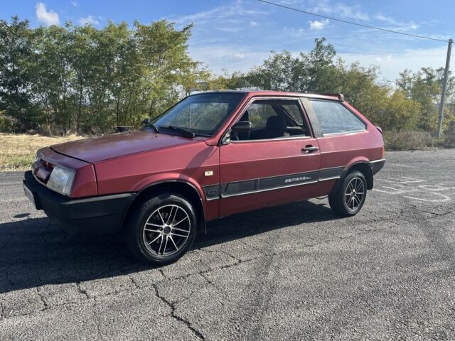 ВАЗ 2108 1990 в Кривом Роге на Automoto.ua Черный ВАЗ 2108, объемом двигателя 1.5 л и пробегом 140 тыс. км за 950 $, фото 1 на Automoto.ua