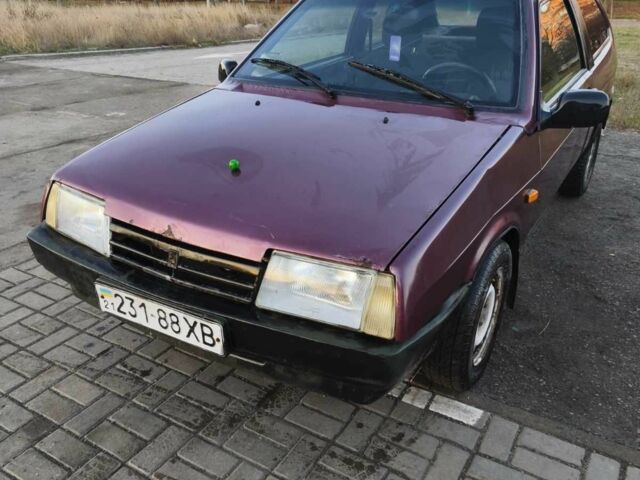 Фиолетовый ВАЗ 2108, объемом двигателя 0 л и пробегом 200 тыс. км за 520 $, фото 1 на Automoto.ua