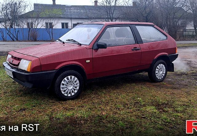 Красный ВАЗ 2108, объемом двигателя 13 л и пробегом 590 тыс. км за 1500 $, фото 1 на Automoto.ua