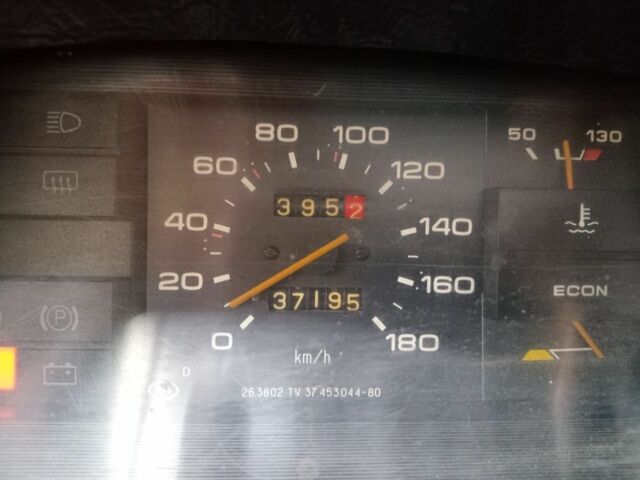 ВАЗ 2108 1986 в Рени на Automoto.ua Красный ВАЗ 2108, объемом двигателя 1 л и пробегом 1000 тыс. км за 444 $, фото 1 на Automoto.ua