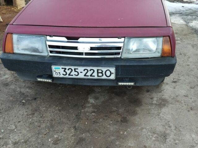 Красный ВАЗ 2108, объемом двигателя 1.3 л и пробегом 1000 тыс. км за 700 $, фото 1 на Automoto.ua