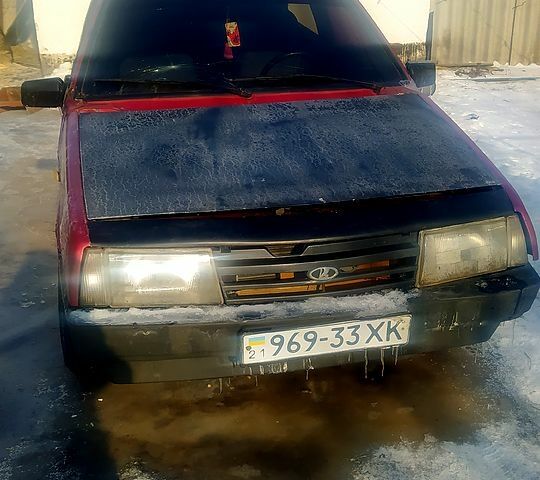 Красный ВАЗ 2108, объемом двигателя 1.5 л и пробегом 0 тыс. км за 930 $, фото 1 на Automoto.ua