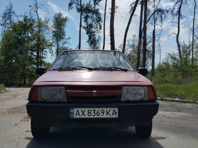 Красный ВАЗ 2108, объемом двигателя 1.3 л и пробегом 90 тыс. км за 450 $, фото 1 на Automoto.ua