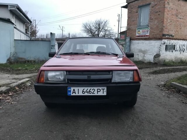 Красный ВАЗ 2108, объемом двигателя 1.3 л и пробегом 150 тыс. км за 670 $, фото 1 на Automoto.ua