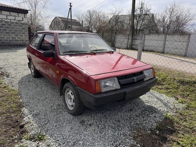 Красный ВАЗ 2108, объемом двигателя 1.5 л и пробегом 100 тыс. км за 805 $, фото 1 на Automoto.ua