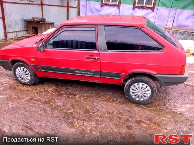 Красный ВАЗ 2108, объемом двигателя 1.5 л и пробегом 98 тыс. км за 750 $, фото 1 на Automoto.ua