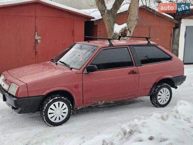 Красный ВАЗ 2108, объемом двигателя 1.3 л и пробегом 200 тыс. км за 680 $, фото 1 на Automoto.ua