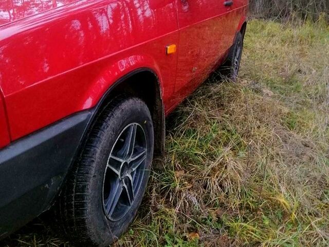 Красный ВАЗ 2108, объемом двигателя 1.3 л и пробегом 0 тыс. км за 3000 $, фото 1 на Automoto.ua