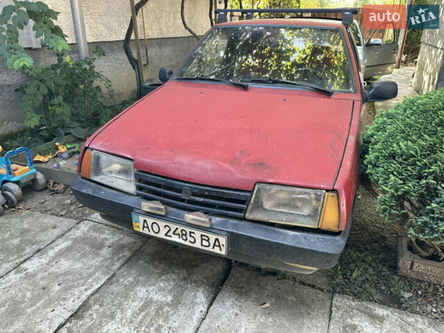 Красный ВАЗ 2108, объемом двигателя 0 л и пробегом 200 тыс. км за 500 $, фото 1 на Automoto.ua