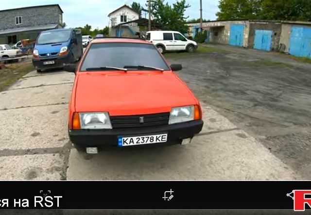 Красный ВАЗ 2108, объемом двигателя 1.5 л и пробегом 355 тыс. км за 1100 $, фото 1 на Automoto.ua