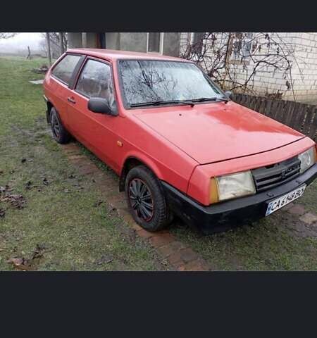 Красный ВАЗ 2108, объемом двигателя 1.5 л и пробегом 150 тыс. км за 1500 $, фото 1 на Automoto.ua