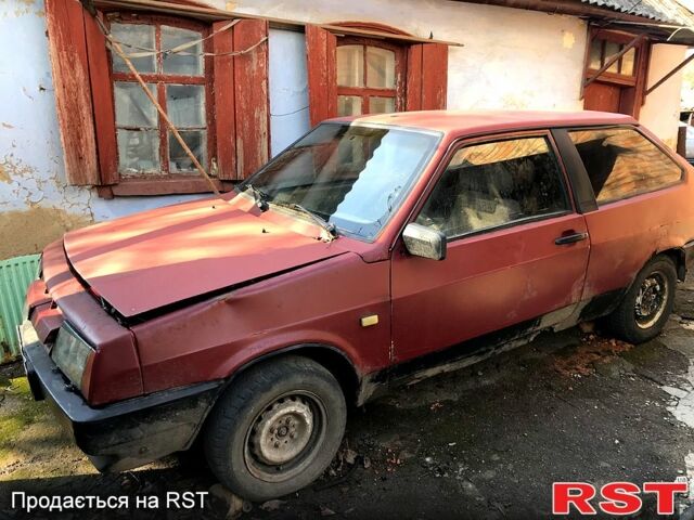 Красный ВАЗ 2108, объемом двигателя 1.3 л и пробегом 300 тыс. км за 300 $, фото 1 на Automoto.ua