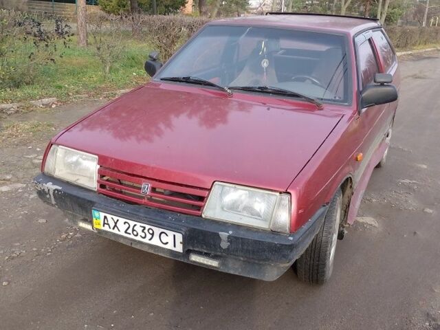 Красный ВАЗ 2108, объемом двигателя 2 л и пробегом 1000 тыс. км за 470 $, фото 1 на Automoto.ua