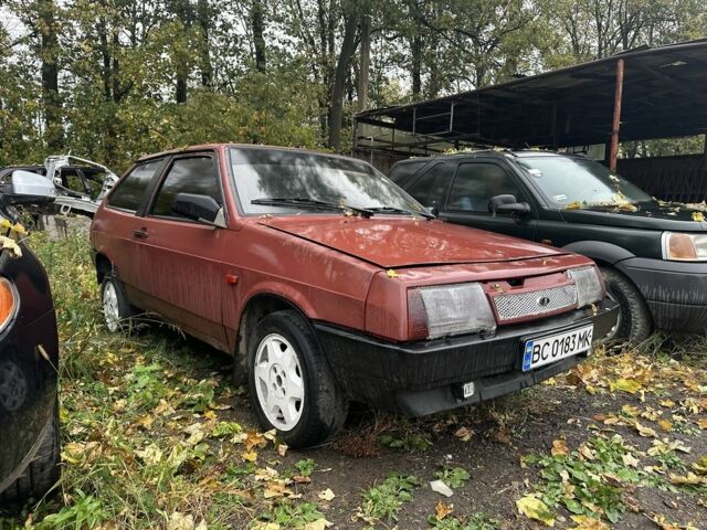 Красный ВАЗ 2108, объемом двигателя 1.3 л и пробегом 210 тыс. км за 400 $, фото 1 на Automoto.ua