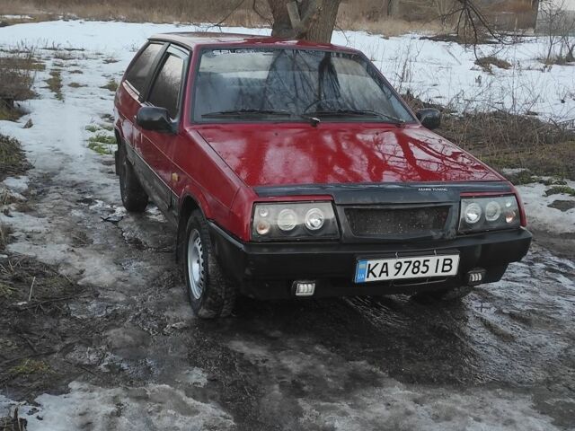 Красный ВАЗ 2108, объемом двигателя 1.3 л и пробегом 28 тыс. км за 861 $, фото 1 на Automoto.ua