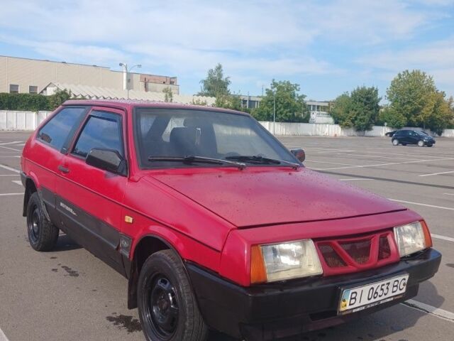 Красный ВАЗ 2108, объемом двигателя 1.3 л и пробегом 100 тыс. км за 768 $, фото 1 на Automoto.ua