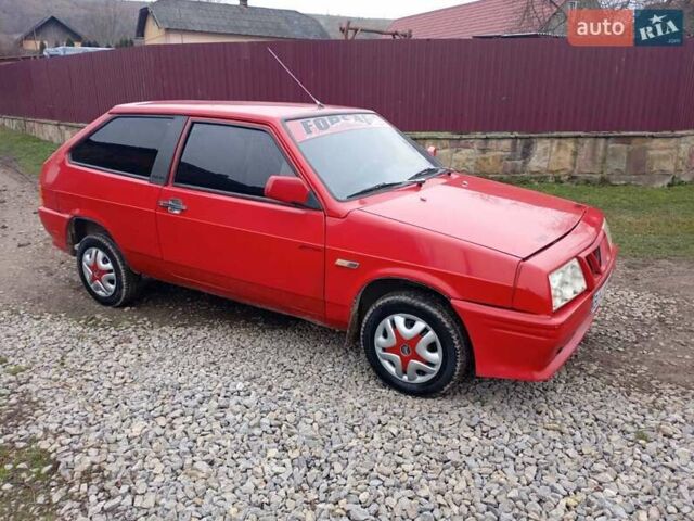 Красный ВАЗ 2108, объемом двигателя 1.5 л и пробегом 240 тыс. км за 1250 $, фото 1 на Automoto.ua