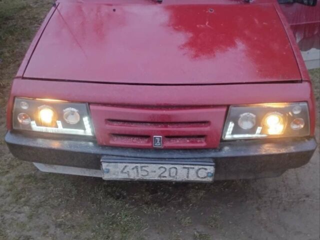 Красный ВАЗ 2108, объемом двигателя 0 л и пробегом 150 тыс. км за 800 $, фото 1 на Automoto.ua