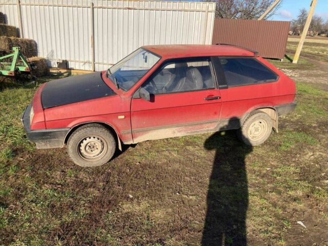 Красный ВАЗ 2108, объемом двигателя 1.3 л и пробегом 200 тыс. км за 800 $, фото 1 на Automoto.ua