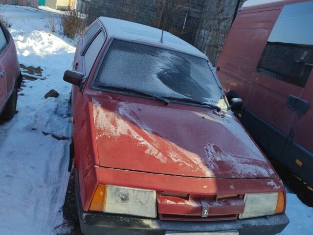 Красный ВАЗ 2108, объемом двигателя 1.5 л и пробегом 1 тыс. км за 700 $, фото 1 на Automoto.ua
