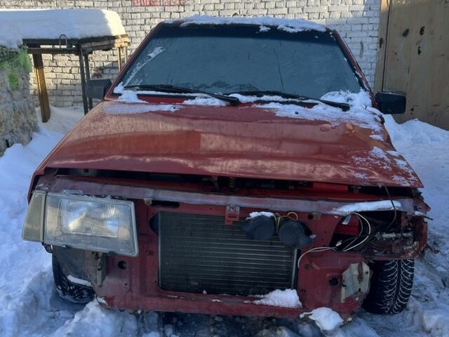 Красный ВАЗ 2108, объемом двигателя 1.3 л и пробегом 1 тыс. км за 579 $, фото 1 на Automoto.ua
