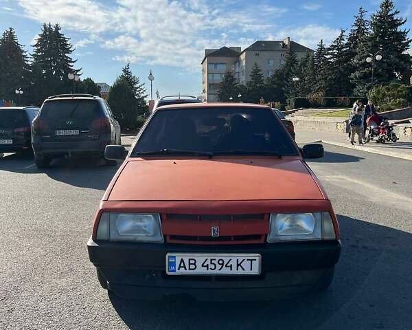 Красный ВАЗ 2108, объемом двигателя 1.5 л и пробегом 60 тыс. км за 1100 $, фото 1 на Automoto.ua