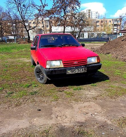 Красный ВАЗ 2108, объемом двигателя 15 л и пробегом 0 тыс. км за 800 $, фото 1 на Automoto.ua