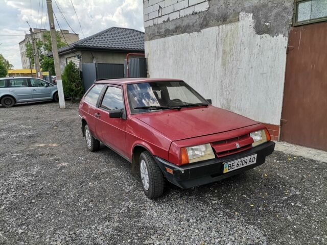 Красный ВАЗ 2108, объемом двигателя 1.3 л и пробегом 150 тыс. км за 700 $, фото 1 на Automoto.ua