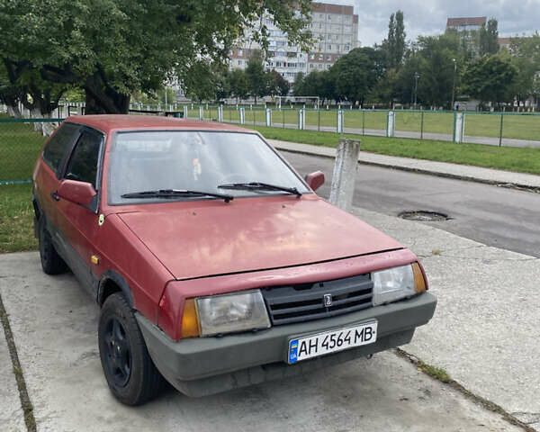 Красный ВАЗ 2108, объемом двигателя 1.29 л и пробегом 120 тыс. км за 750 $, фото 1 на Automoto.ua